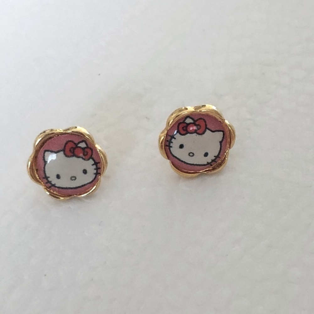 Hello Kitty earrings Laminated gold NEW